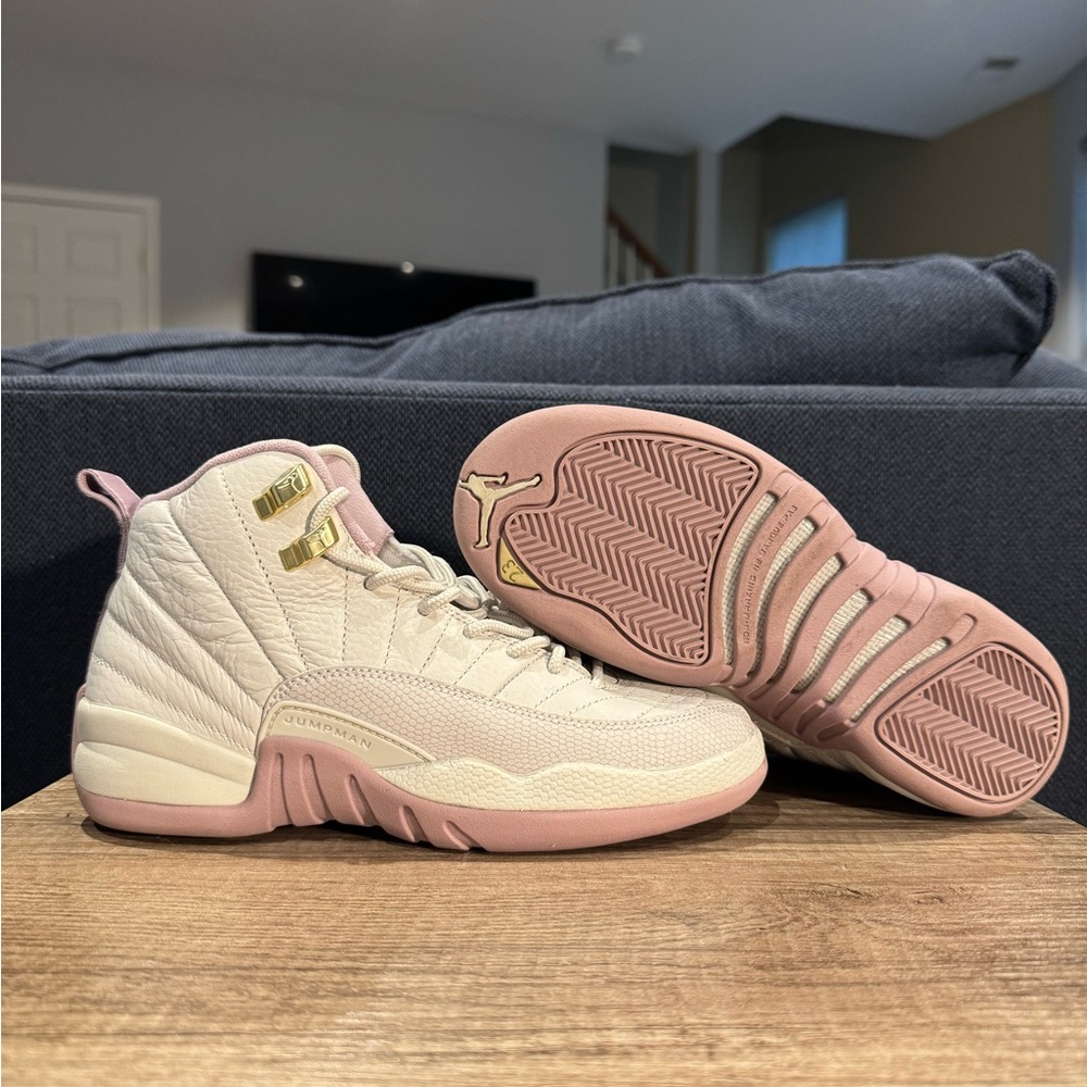 Jordan Women's Sneakers in Cream and Pink